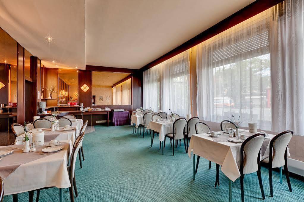 Erlenstegen Hotel 3*